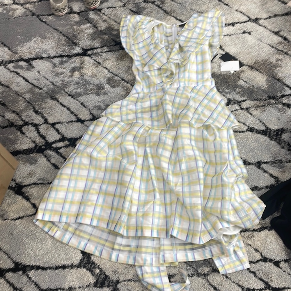 ADORABLE Easter/spring dress high v neck